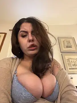 holyeroticss online show from December 5, 3:50 pm