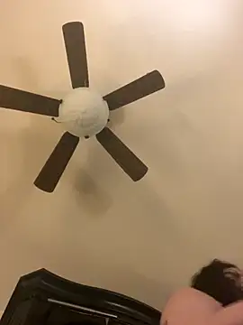 holyeroticss online show from October 8, 2:53 am