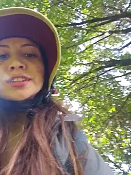 Snapshot of mmmVirginia chatting on December 3, 7:01 pm mmmVirginia online show from December 3, 7:01 pm