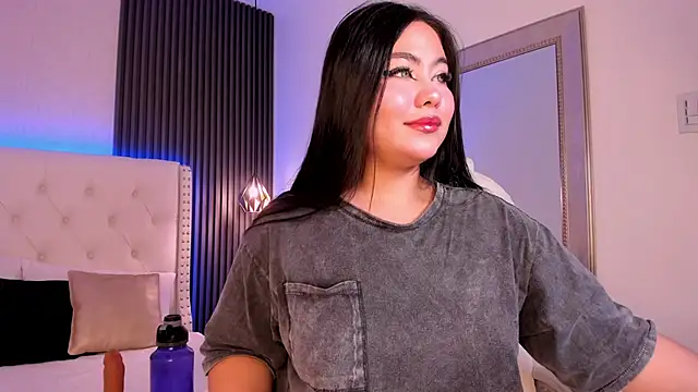 aliscollins  online show from March 13, 2:16 am