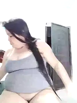 lunanataly online show from January 9, 2:40 pm