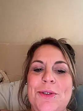 Snapshot of misssWet chatting on March 8, 4:55 pm misssWet online show from March 8, 4:55 pm