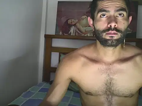 hideonbush051 online show from October 21, 4:46 am