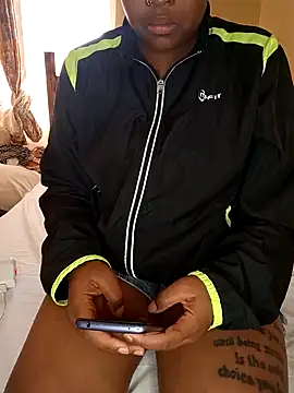 NATASHA LUCKY online show from February 7, 1:43 pm