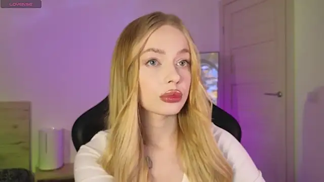  MayShy  online show from March 15, 7:05 pm