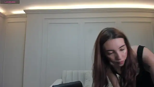 AnaisNin online show from March 18, 11:02 am