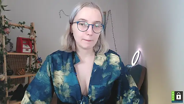 kiratarot online show from December 2, 5:59 pm
