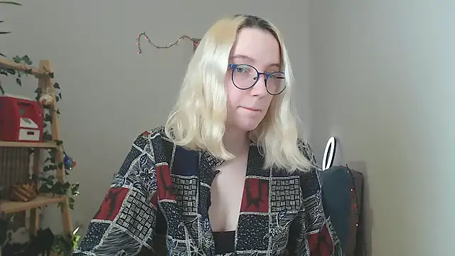 kiratarot online show from February 3, 3:38 pm
