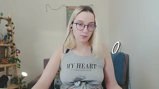 kiratarot online show from March 19, 2:02 pm