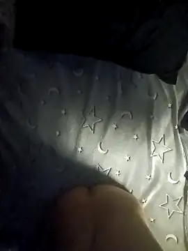 Snapshot of First_Sex_Frame chatting on October 19, 2:12 am First Sex Frame online show from October 19, 2:12 am