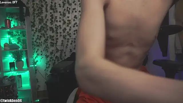 twinkben online show from November 16, 3:34 am