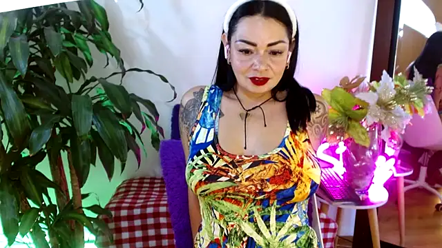 Ginna--mia online show from January 12, 8:25 pm