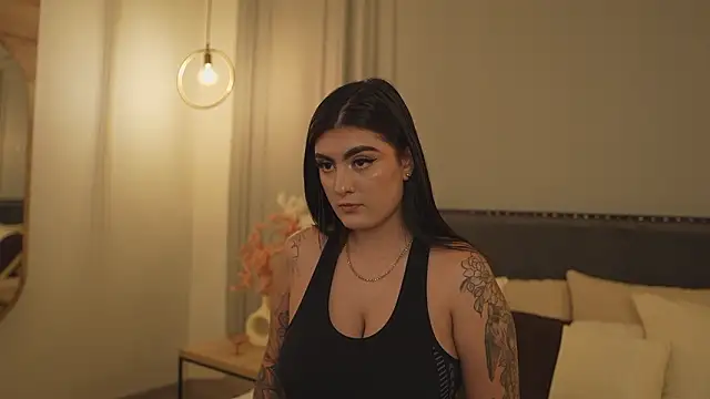 IrisBaker online show from March 9, 11:31 pm