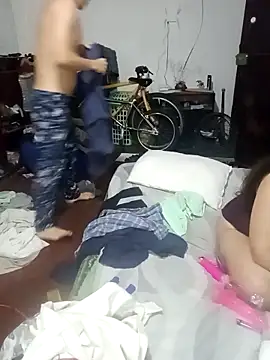 Snapshot of Mrdetonador chatting on November 1, 7:43 am Mrdetonador online show from November 1, 7:43 am