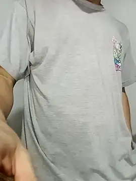 Snapshot of Mrdetonador chatting on November 6, 4:46 am Mrdetonador online show from November 6, 4:46 am