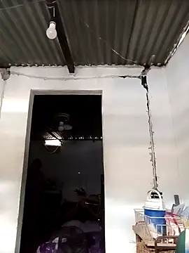 Snapshot of Mrdetonador chatting on February 22, 6:06 pm Mrdetonador online show from February 22, 6:06 pm