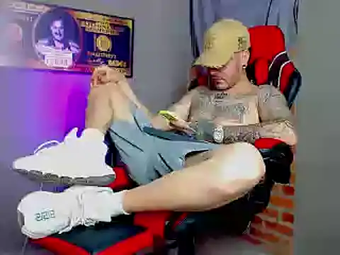 smoker445 online show from February 10, 9:04 am