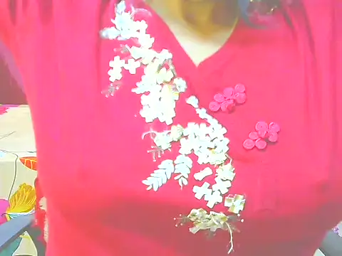 ishmita99 online show from December 8, 5:55 pm