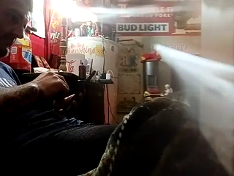 mebmeb24 online show from April 8, 10:48 am