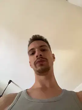 Snapshot of elatus0206 chatting on October 29, 6:59 am elatus0206 online show from October 29, 6:59 am