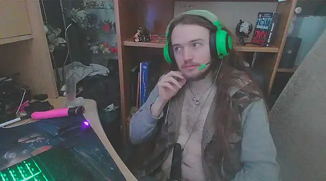 Snapshot of nicolasdumand21 chatting on February 27, 3:59 pm nicolasdumand21 online show from February 27, 3:59 pm