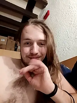 Snapshot of nicolasdumand21 chatting on December 17, 11:00 pm nicolasdumand21 online show from December 17, 11:00 pm