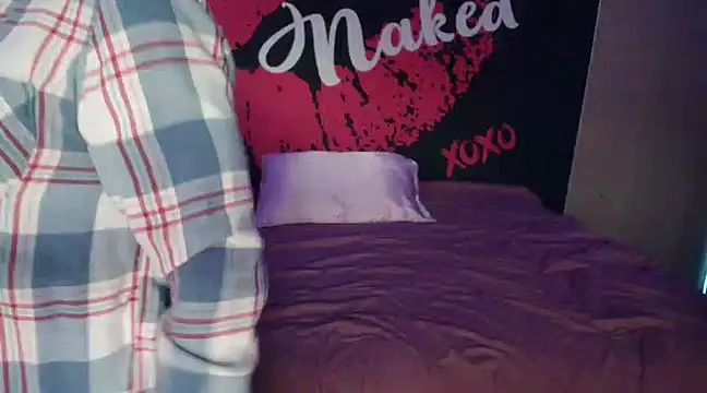 NikkiLynnErotic online show from February 25, 1:20 am