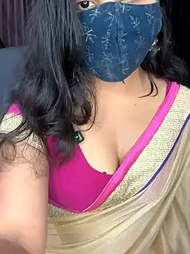 Snapshot of Tanvi-patil chatting on December 8, 4:39 pm Tanvi-patil online show from December 8, 4:39 pm