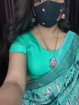 Snapshot of Tanvi-patil chatting on March 22, 4:37 pm Tanvi-patil online show from March 22, 4:37 pm