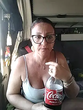 cuplubijoanna online show from October 6, 3:53 pm