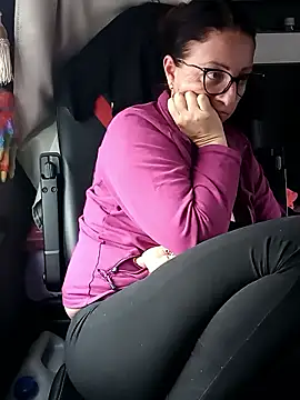 Snapshot of cuplubijoanna chatting on January 6, 1:04 pm cuplubijoanna online show from January 6, 1:04 pm