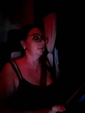 Snapshot of cuplubijoanna chatting on January 8, 3:31 am cuplubijoanna online show from January 8, 3:31 am