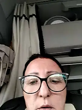 Snapshot of cuplubijoanna chatting on January 10, 9:44 am cuplubijoanna online show from January 10, 9:44 am