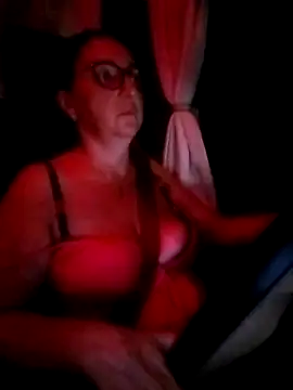 cuplubijoanna online show from June 16, 3:20 am