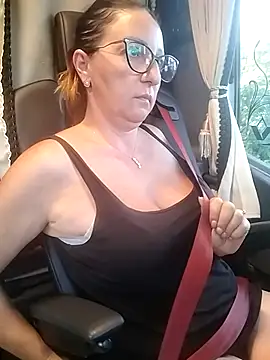 cuplubijoanna online show from July 8, 4:17 am