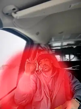 1BeautyN1Beast online show from December 19, 4:47 pm