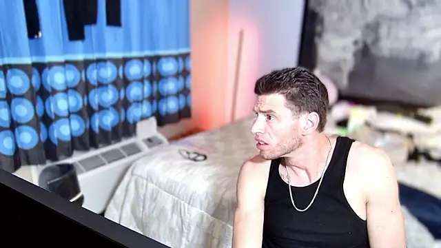 Snapshot of savageconfidence chatting on April 8, 12:43 am savageconfidence online show from April 8, 12:43 am