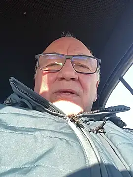 biggandybig online show from February 17, 2:04 pm