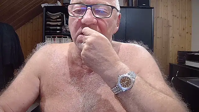 biggandybig online show from October 23, 9:24 pm