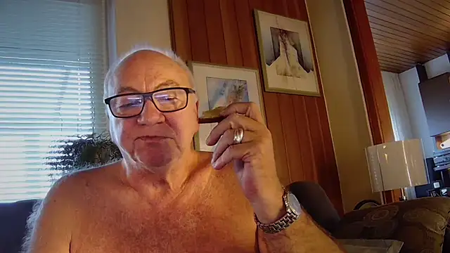 biggandybig online show from November 25, 8:47 am