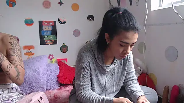 Yaumiko online show from December 28, 12:45 pm