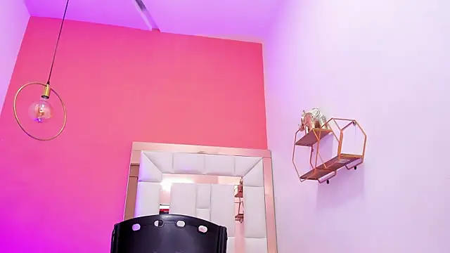 malu horny 69 online show from May 2, 2:55 pm