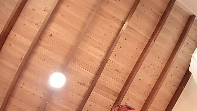 Snapshot of Twwiiggy chatting on February 24, 11:09 pm Twwiiggy online show from February 24, 11:09 pm