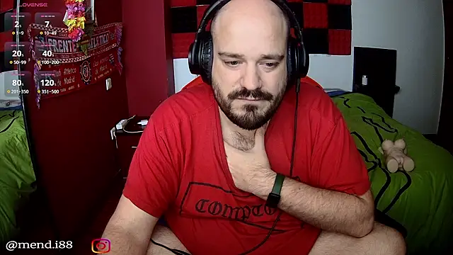 menditeta1 online show from March 6, 8:49 pm