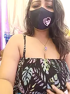 Snapshot of Divya_girl chatting on April 17, 2:20 pm Divya girl online show from April 17, 2:20 pm