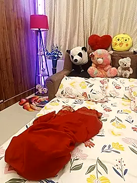 Snapshot of Divya_girl chatting on June 11, 3:37 am Divya girl online show from June 11, 3:37 am
