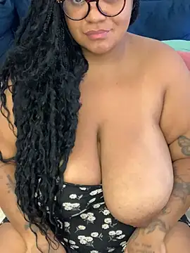 SweetLizzyBBW online show from June 19, 2:43 pm