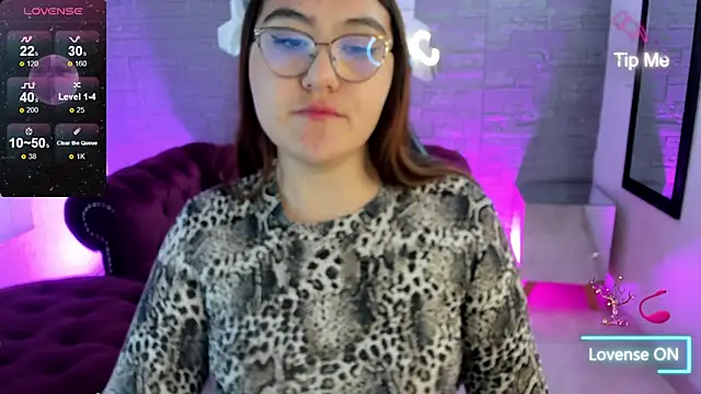 Snapshot of conniejames_m chatting on November 22, 12:37 pm conniejames m online show from November 22, 12:37 pm