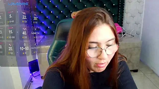 conniejames m online show from June 3, 2:33 pm