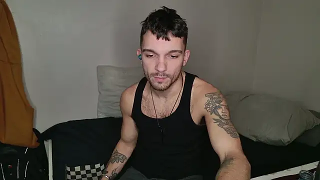 Snapshot of JackDesFeux chatting on January 4, 8:27 pm JackDesFeux online show from January 4, 8:27 pm